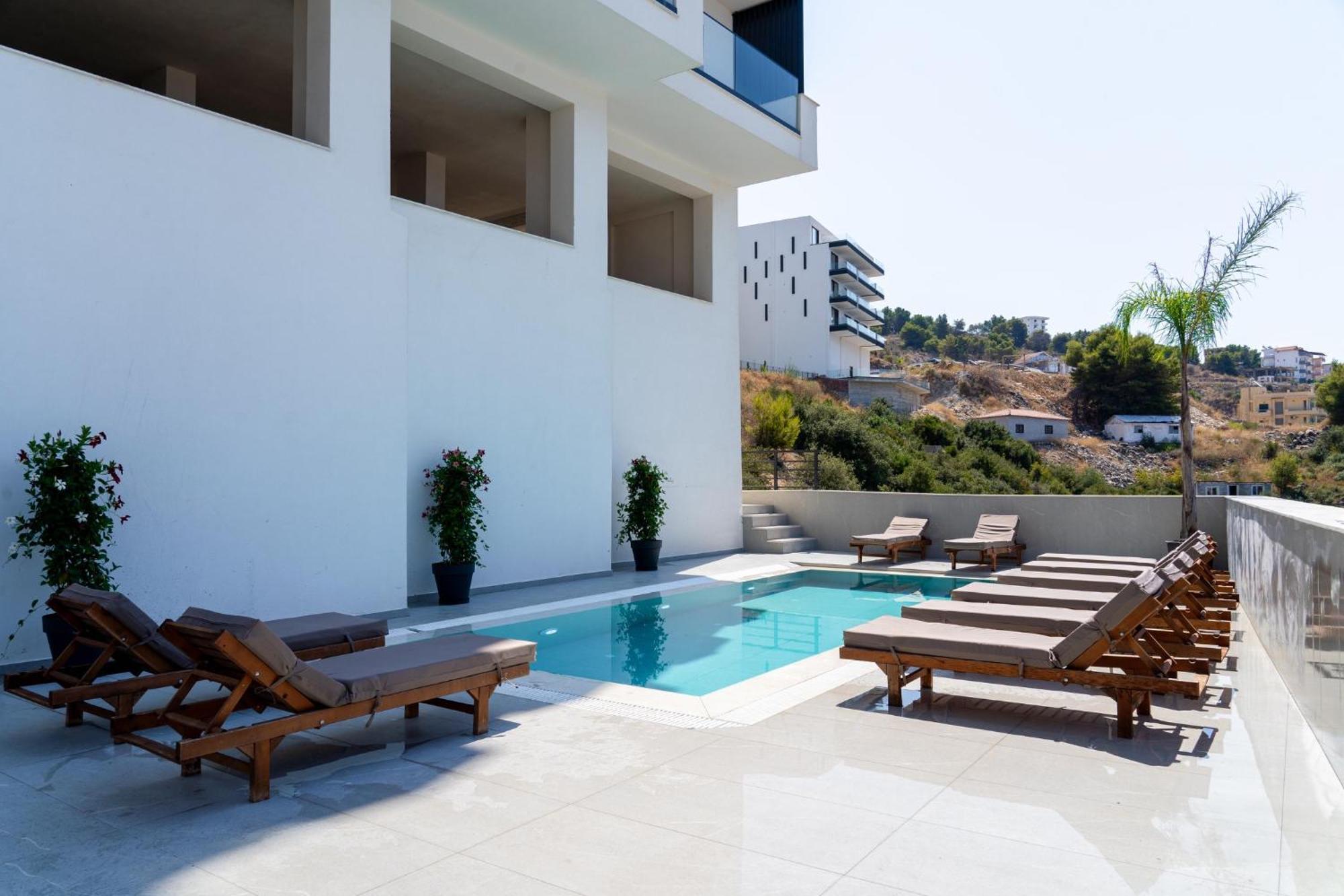 Sea View Apartment Elite2 Sarandë Buitenkant foto
